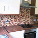 red-yellow-brown-tiles-in-kitchen
